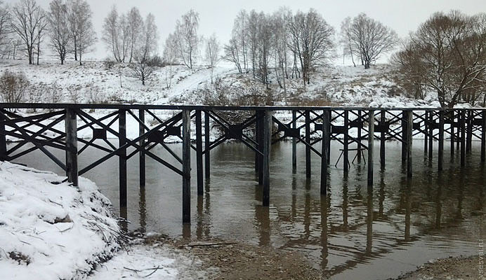 Свайные мосты: надежное решение для преодоления водных преград в Полысаево от 57734 руб