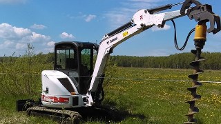 Аренда экскаватора погрузчика с ямобуром в Полысаево цена от 1575 руб